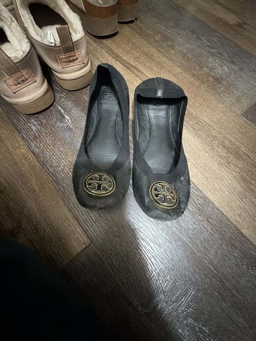 Tory Burch Black Leather Ballerina Flats with Gold Logo Medallion Size 8M